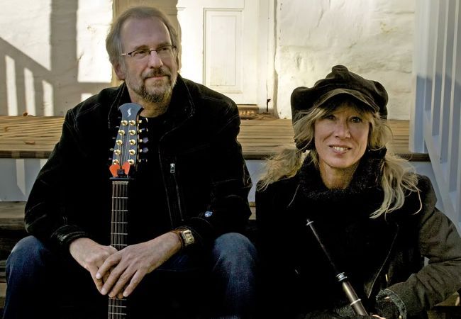 Irish Session Playing by Lilt